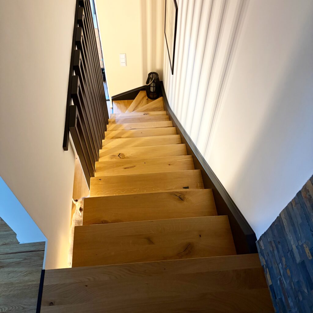 Instagram post from treppentunk. This post is in position 3.