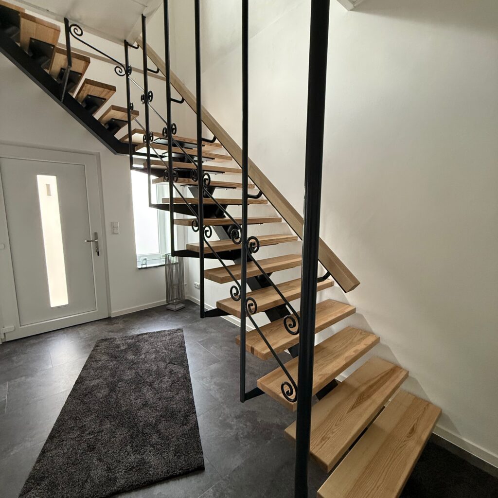Instagram post from treppentunk. This post is in position 2.